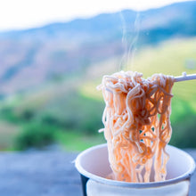 Carregar imagem no visualizador da galeria, Cup Noodle Delight: 12 Varieties Assortment of Instant Noodles
